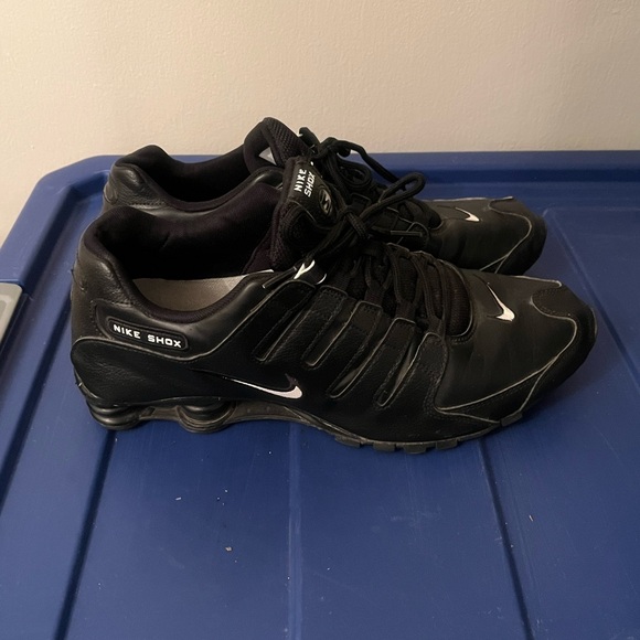 Black Nike - Size 11.5 - Picture 4 of 8